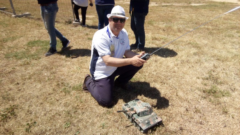 IMG_20170507_121718.jpg (4.51 MiB) Visto 8951 volte Carro armato